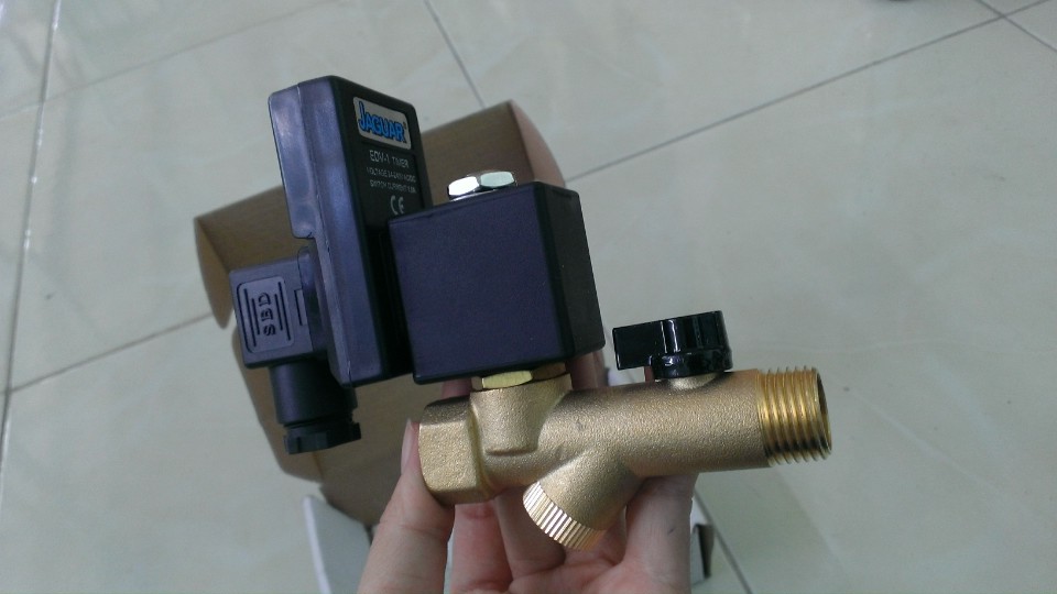 VAN XẢ NƯỚC TỰ ĐỘNG BẰNG ĐIỆN Drain-Valve