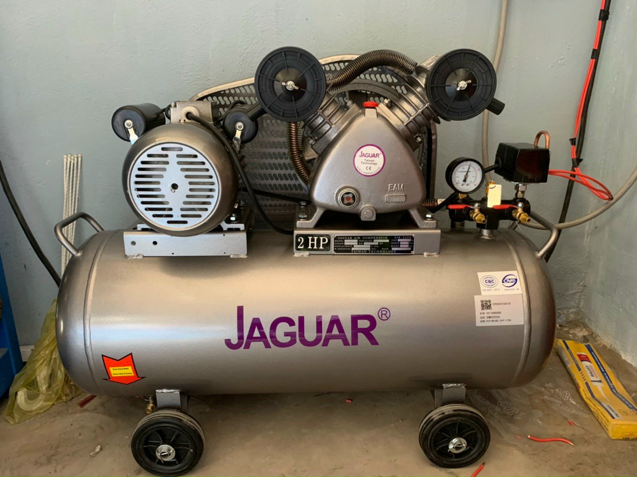 MÁY NÉN KHÍ PISTON JAGUAR 2HP/60 LÍT